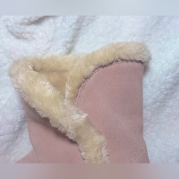 Pre-Owned Suede & Faux Fur Boots - Picture 6 of 10